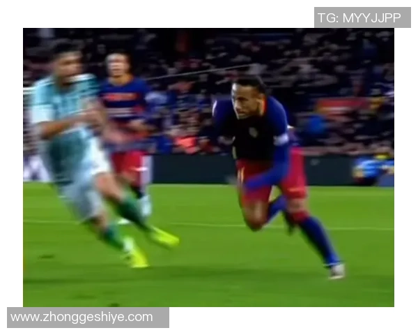 足球明星精彩花式过人集锦让你领略绝妙技巧与无与伦比的球场魅力